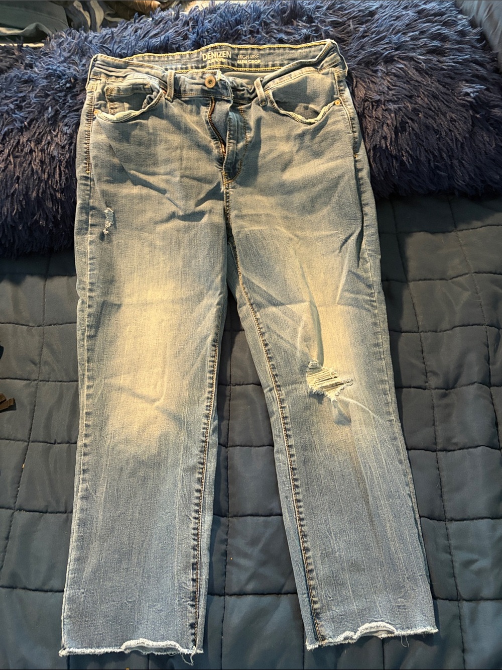 Denizen from Levi's Light Blue Distressed Cropped Jeans